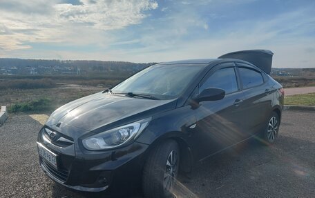 Hyundai Solaris II рестайлинг, 2011 год, 680 000 рублей, 8 фотография