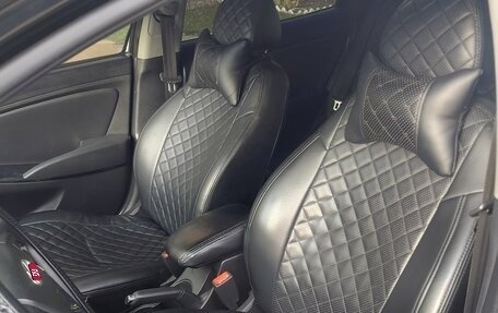 Hyundai Solaris II рестайлинг, 2011 год, 680 000 рублей, 22 фотография