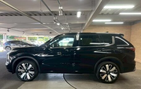 Mitsubishi Outlander, 2025 год, 5 100 000 рублей, 7 фотография