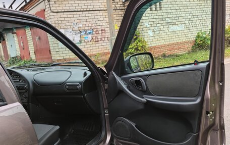 Chevrolet Niva I рестайлинг, 2019 год, 870 000 рублей, 13 фотография