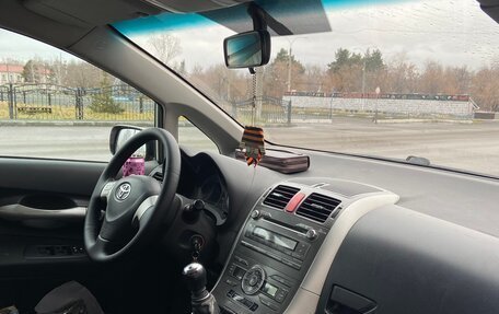 Toyota Auris II, 2008 год, 800 000 рублей, 5 фотография