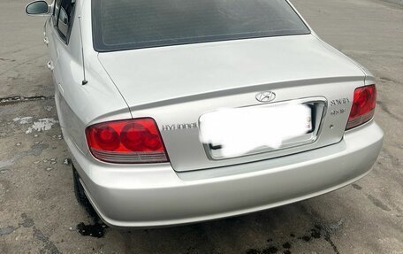 Hyundai Sonata IV рестайлинг, 2005 год, 600 000 рублей, 4 фотография