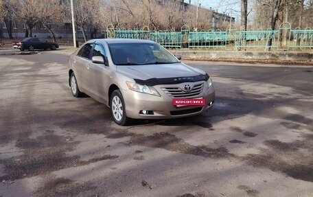 Toyota Camry, 2007 год, 999 999 рублей, 2 фотография