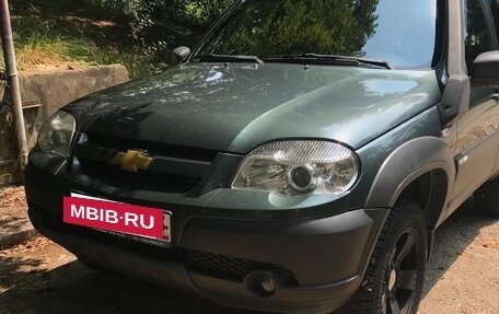 Chevrolet Niva I рестайлинг, 2013 год, 645 000 рублей, 2 фотография