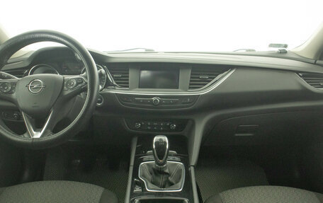 Opel Insignia II рестайлинг, 2018 год, 1 619 000 рублей, 14 фотография
