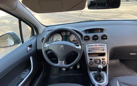 Peugeot 408 I рестайлинг, 2015 год, 599 000 рублей, 15 фотография