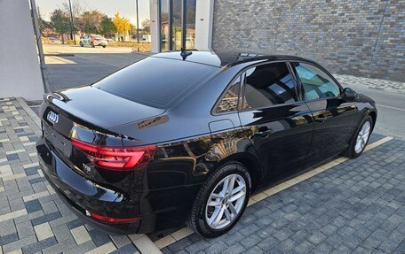 Audi A4, 2018 год, 2 850 000 рублей, 6 фотография