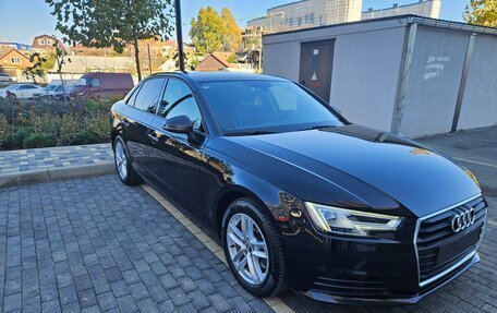 Audi A4, 2018 год, 2 850 000 рублей, 4 фотография