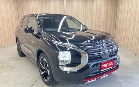 Mitsubishi Outlander, 2022 год, 3 100 000 рублей, 1 фотография