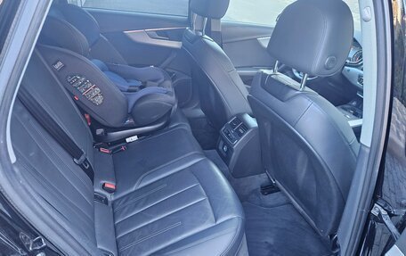 Audi A4, 2018 год, 2 850 000 рублей, 10 фотография