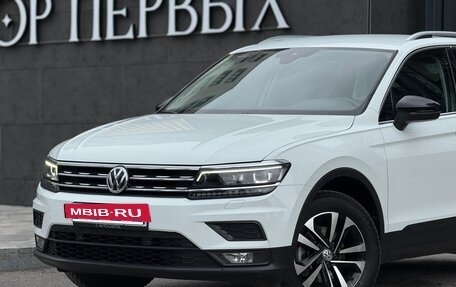 Volkswagen Tiguan II, 2020 год, 2 700 000 рублей, 4 фотография