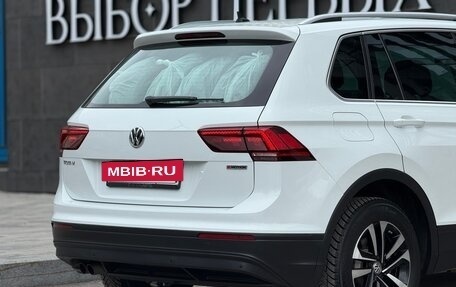 Volkswagen Tiguan II, 2020 год, 2 700 000 рублей, 14 фотография