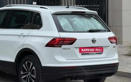 Volkswagen Tiguan II, 2020 год, 2 700 000 рублей, 19 фотография