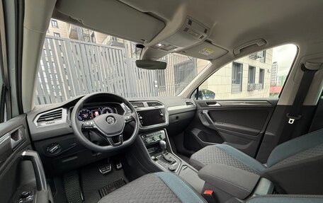 Volkswagen Tiguan II, 2020 год, 2 700 000 рублей, 26 фотография