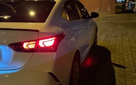 Hyundai Solaris II рестайлинг, 2021 год, 1 320 000 рублей, 4 фотография