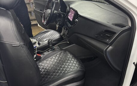 Hyundai Solaris II рестайлинг, 2021 год, 1 320 000 рублей, 20 фотография