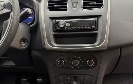 Renault Sandero II рестайлинг, 2016 год, 955 000 рублей, 6 фотография