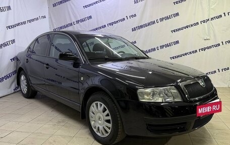 Skoda Superb III рестайлинг, 2004 год, 420 000 рублей, 3 фотография