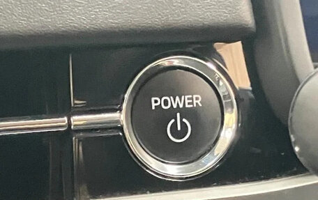 Mitsubishi Outlander, 2022 год, 3 100 000 рублей, 22 фотография