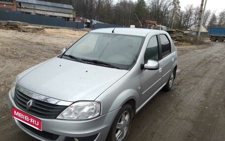 Renault Logan I, 2014 год, 390 000 рублей, 5 фотография