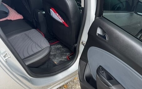 Opel Astra J, 2013 год, 1 000 000 рублей, 23 фотография