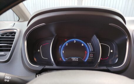Renault Scenic IV, 2017 год, 1 404 000 рублей, 12 фотография