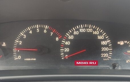 Toyota Corolla, 2005 год, 670 000 рублей, 7 фотография