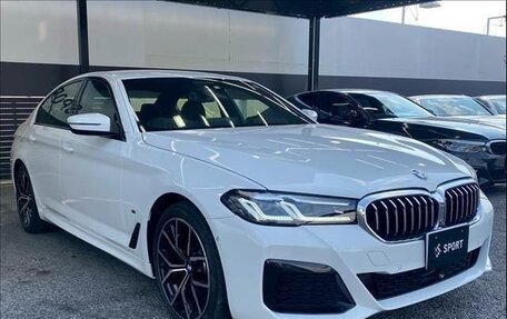 BMW 5 серия, 2022 год, 3 500 000 рублей, 1 фотография