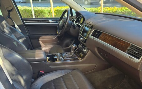 Volkswagen Touareg III, 2014 год, 2 750 000 рублей, 5 фотография