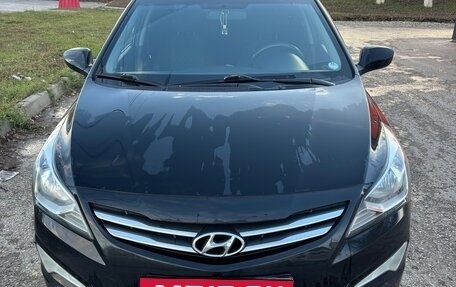 Hyundai Solaris II рестайлинг, 2014 год, 680 000 рублей, 7 фотография