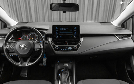 Toyota Corolla, 2019 год, 2 140 000 рублей, 10 фотография