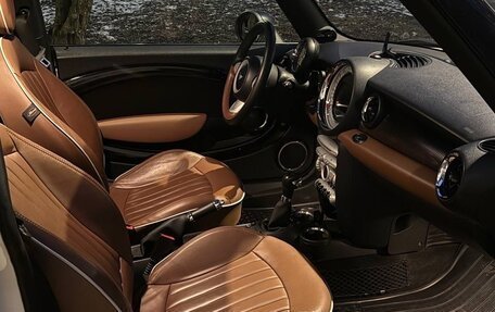 MINI Hatch, 2010 год, 1 250 000 рублей, 3 фотография