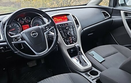 Opel Astra J, 2011 год, 690 000 рублей, 13 фотография