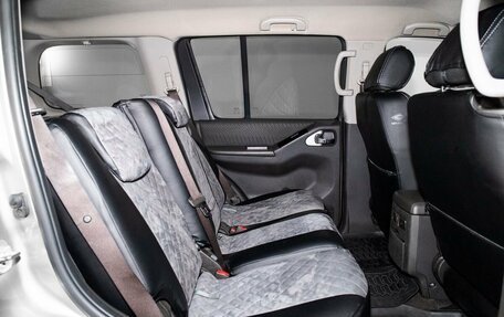 Nissan Pathfinder, 2012 год, 2 000 000 рублей, 9 фотография