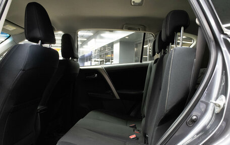 Toyota RAV4, 2013 год, 1 699 000 рублей, 13 фотография