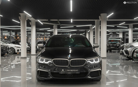 BMW 5 серия, 2018 год, 3 800 000 рублей, 3 фотография