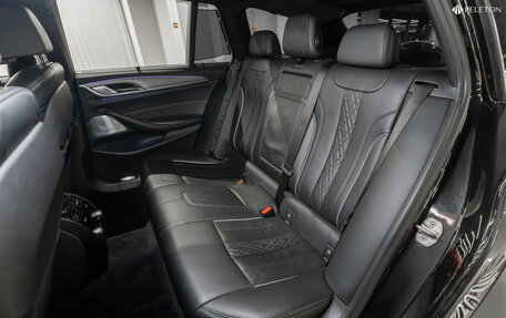 BMW 5 серия, 2018 год, 3 800 000 рублей, 12 фотография