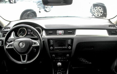 Skoda Rapid I, 2016 год, 1 299 000 рублей, 7 фотография