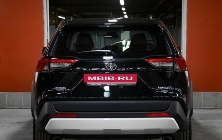 Toyota RAV4, 2024 год, 4 198 000 рублей, 6 фотография