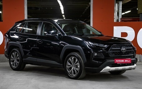 Toyota RAV4, 2024 год, 4 198 000 рублей, 3 фотография