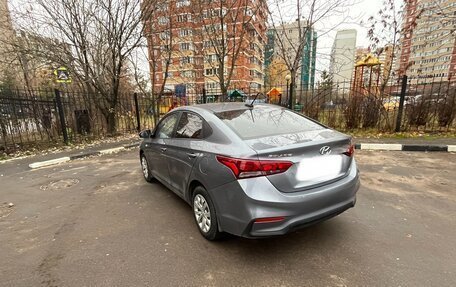 Hyundai Solaris II рестайлинг, 2017 год, 1 158 000 рублей, 3 фотография