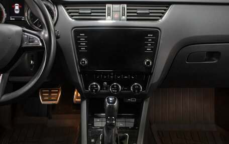 Skoda Octavia, 2017 год, 2 498 000 рублей, 15 фотография