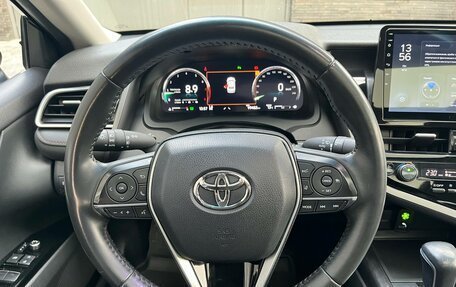 Toyota Camry, 2022 год, 3 300 000 рублей, 9 фотография