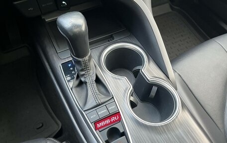 Toyota Camry, 2022 год, 3 300 000 рублей, 14 фотография