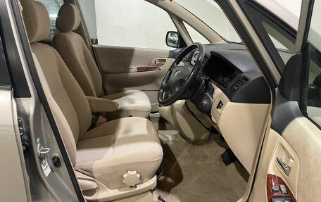 Toyota Corolla Spacio II, 2002 год, 550 000 рублей, 12 фотография