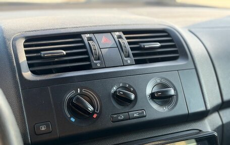 Skoda Fabia II, 2012 год, 735 000 рублей, 12 фотография