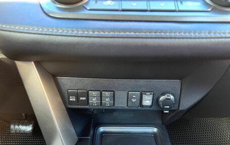 Toyota RAV4, 2012 год, 1 550 000 рублей, 14 фотография