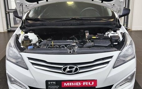 Hyundai Solaris II рестайлинг, 2015 год, 860 000 рублей, 9 фотография