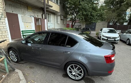 Skoda Octavia, 2017 год, 1 800 000 рублей, 2 фотография