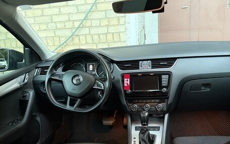 Skoda Octavia, 2017 год, 1 800 000 рублей, 4 фотография